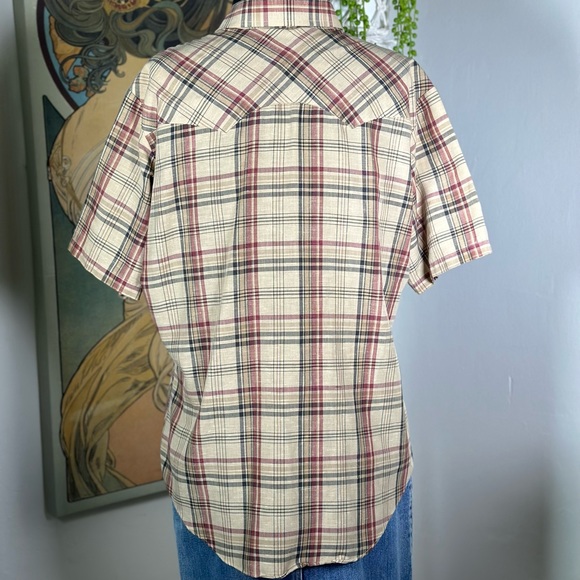 Vintage Levi’s Pearl Snap Western Button Down Dress Shirt - Picture 4 of 8